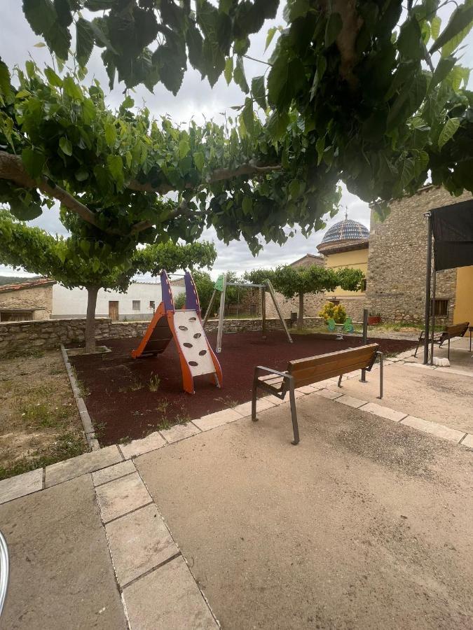 Hotel El Bergantes Zorita del Maestrazgo Esterno foto